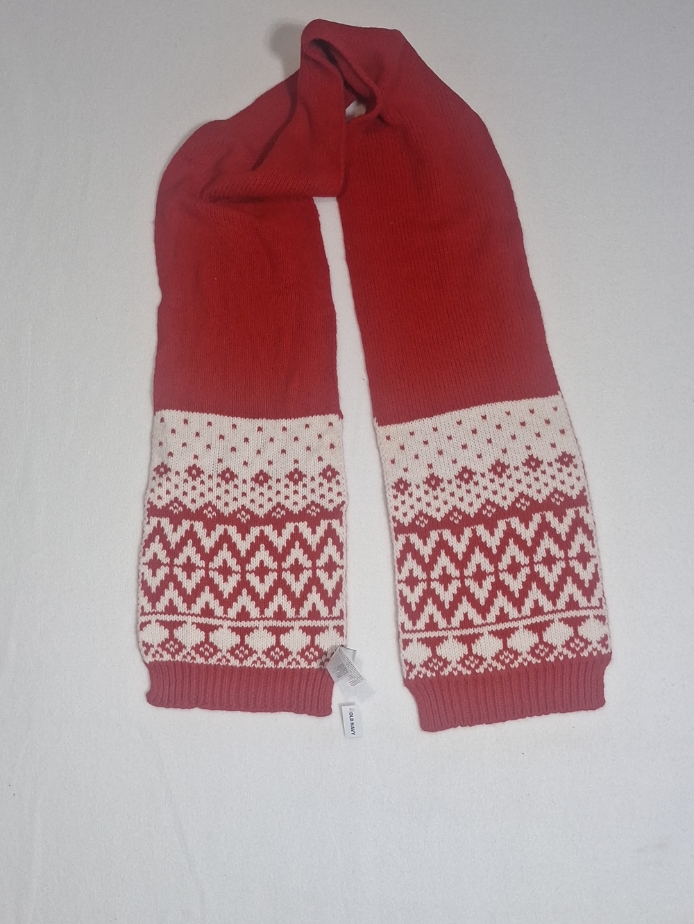 Old Navy Winter / Holiday Pattern Scarf - Picture 4 of 5